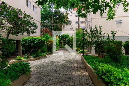 Área comum de apartamento à venda com 3 quartos, 72m² em Parque Independencia, São Paulo