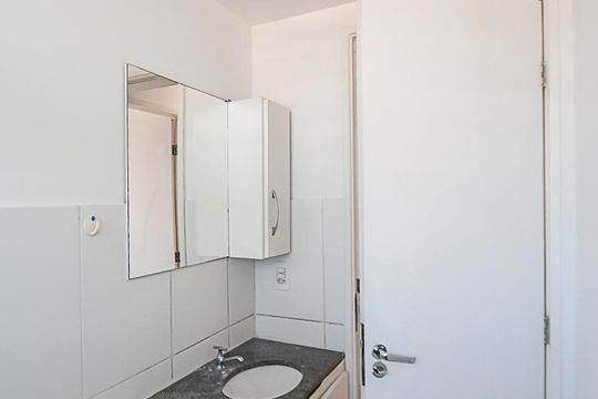 Banheiro Social de apartamento para alugar com 2 quartos, 44m² em Taboão, São Bernardo do Campo