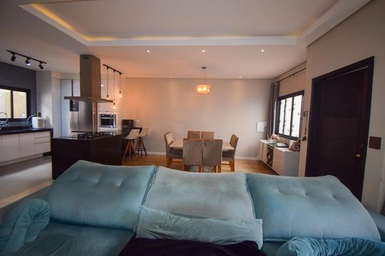 Sala de casa para alugar com 4 quartos, 237m² em Penha de França, São Paulo