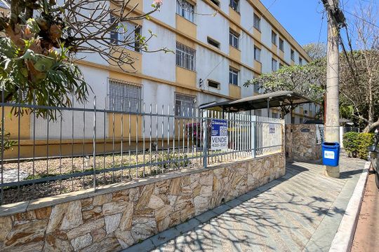 Fachada + plaquinha de apartamento à venda com 3 quartos, 78m² em Jardim Sao Caetano, São Caetano do Sul