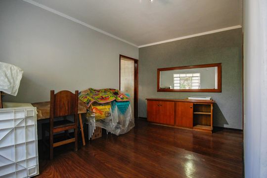 Sala da Edícula de casa à venda com 4 quartos, 390m² em Piqueri, São Paulo