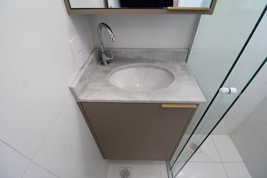 Banheiro de apartamento à venda com 1 quarto, 38m² em Tucuruvi, São Paulo