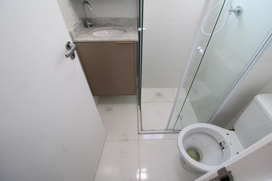 Banheiro de apartamento à venda com 1 quarto, 38m² em Tucuruvi, São Paulo