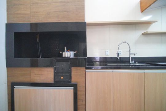 Churrasqueira de casa de condomínio à venda com 2 quartos, 100m² em Boa Vista, Novo Hamburgo