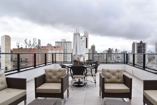 Área comum de kitnet/studio para alugar com 1 quarto, 24m² em Centro, Curitiba