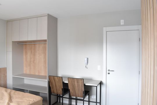 Studio de kitnet/studio para alugar com 1 quarto, 24m² em Centro, Curitiba