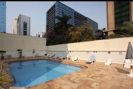 Área comum - Piscina de apartamento para alugar com 3 quartos, 142m² em Itaim Bibi, São Paulo