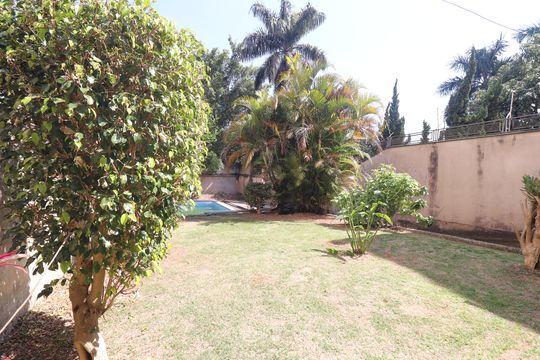 Jardim de casa à venda com 3 quartos, 320m² em Vila Príncipe de Gales, Santo André
