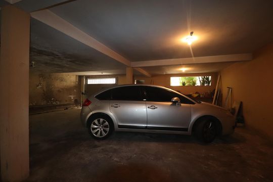 Garagem de casa à venda com 3 quartos, 320m² em Vila Príncipe de Gales, Santo André