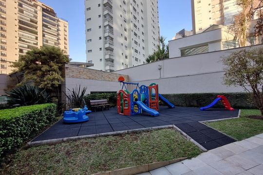 Área comum - Playground de apartamento à venda com 3 quartos, 212m² em Vila Suzana, São Paulo