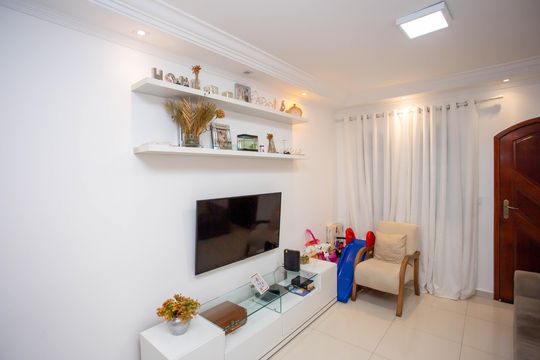 Sala de casa à venda com 3 quartos, 500m² em Conceição, Diadema