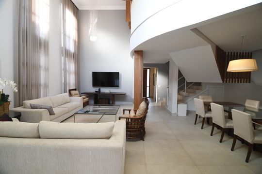 Sala de casa de condomínio à venda com 3 quartos, 364m² em Alphaville Dom Pedro, Campinas