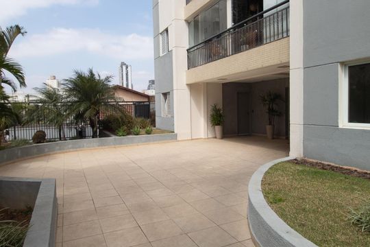 Área comum de apartamento à venda com 3 quartos, 120m² em Vila Mazzei, São Paulo