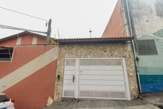 Fachada de casa de condomínio para alugar com 2 quartos, 55m² em Penha de França, São Paulo
