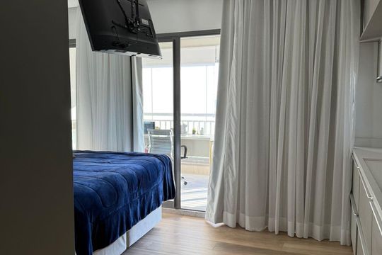 Quarto de apartamento à venda com 1 quarto, 35m² em Indianópolis, São Paulo