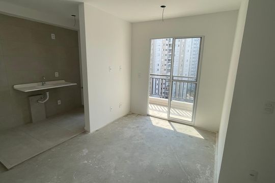 Sala de apartamento à venda com 2 quartos, 50m² em Vila Augusta, Guarulhos