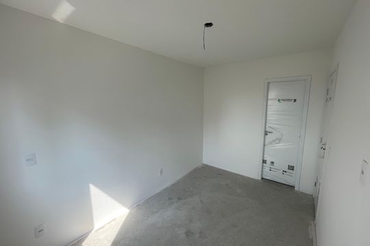 Suíte de apartamento à venda com 2 quartos, 50m² em Vila Augusta, Guarulhos