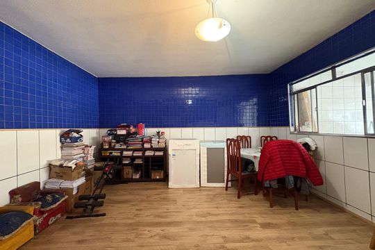 Sala de casa à venda com 3 quartos, 302m² em Parque Itrapoã, Santo André