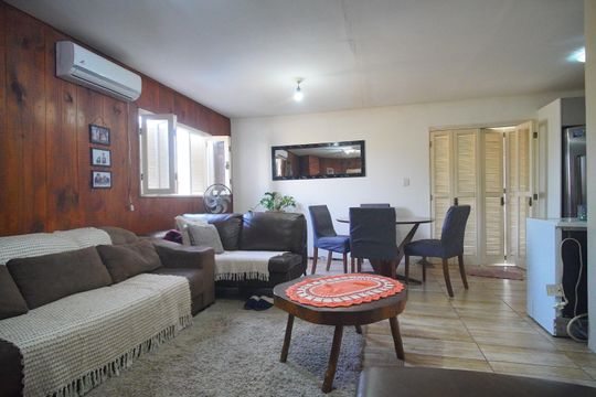Casa à venda com 2 quartos, 430m² em Ideal, Novo Hamburgo