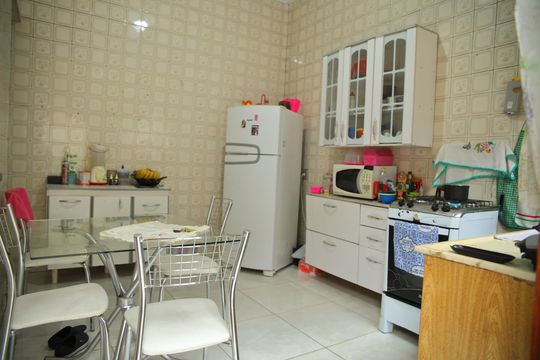 Cozinha de casa à venda com 1 quarto, 308m² em Vila Goncalves, São Bernardo do Campo