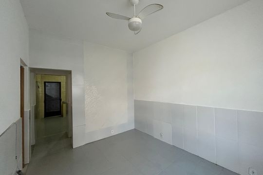 Casa à venda com 5 quartos, 180m² em Todos Os Santos, Rio de Janeiro