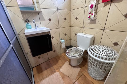Banheiro de casa para alugar com 1 quarto, 45m² em Campina, São Leopoldo