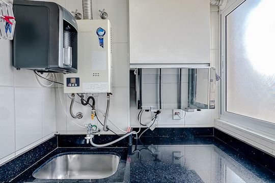 Área de Serviço de apartamento à venda com 2 quartos, 52m² em Vila Bertioga, São Paulo