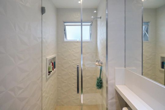 Banheiro da Suíte 2 de apartamento à venda com 2 quartos, 90m² em Cerâmica, São Caetano do Sul