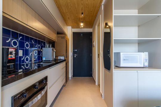 Cozinha de kitnet/studio à venda com 1 quarto, 24m² em Vila Cordeiro, São Paulo