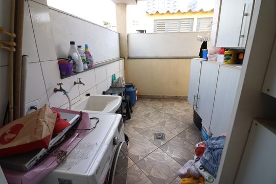 Área de Serviço 1 de casa à venda com 3 quartos, 368m² em Bussocaba, Osasco
