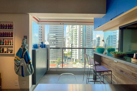 Varanda de apartamento à venda com 1 quarto, 60m² em Pinheiros, São Paulo