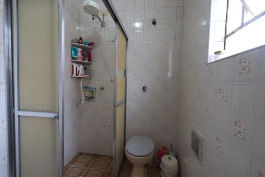 Banheiro 1 - Casa 3 de casa à venda com 7 quartos, 356m² em Vila Ema, São Paulo