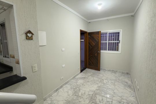 Casa para alugar com 2 quartos, 59m² em Vila Antartica, Praia Grande