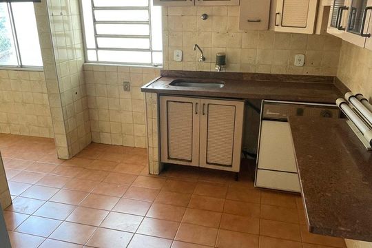Cozinha de apartamento à venda com 2 quartos, 64m² em Jardim Boa Esperança, Campinas