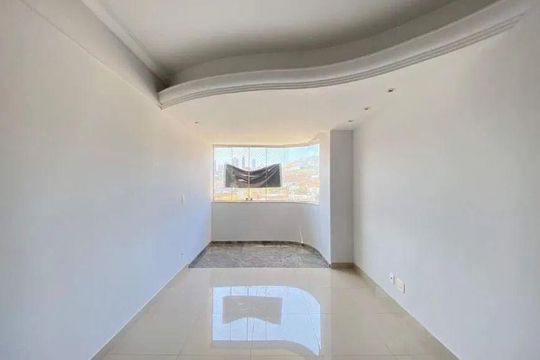 Apartamento à venda com 3 quartos, 105m² em Buritis, Belo Horizonte