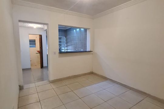Sala de casa à venda com 3 quartos, 150m² em Vila Lais, São Paulo