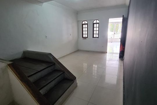 Sala de casa à venda com 3 quartos, 150m² em Vila Lais, São Paulo