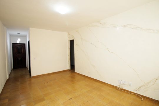 Apartamento à venda com 2 quartos, 60m² em Madureira, Rio de Janeiro