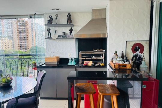 Apartamento à venda com 4 quartos, 210m² em Aclimação, São Paulo