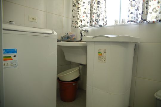 Área de Serviço de apartamento para alugar com 2 quartos, 64m² em Vila Euro, São Bernardo do Campo