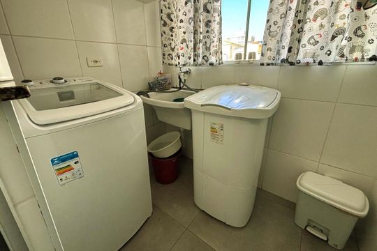 Área de Serviço de apartamento para alugar com 2 quartos, 64m² em Vila Euro, São Bernardo do Campo