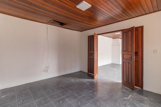 Área de Serviço de casa à venda com 3 quartos, 300m² em Jardim Botânico, Porto Alegre