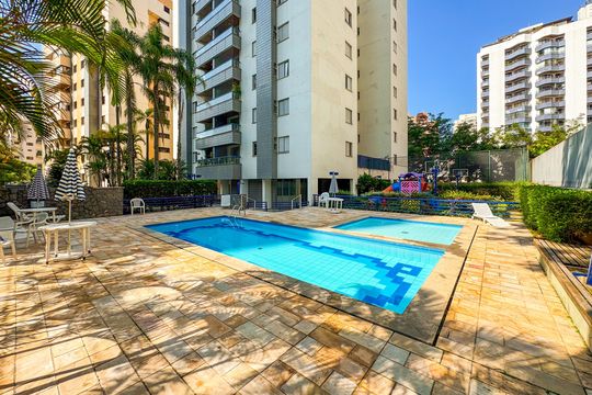Área comum - Piscina de apartamento para alugar com 3 quartos, 107m² em Chácara Klabim, São Paulo