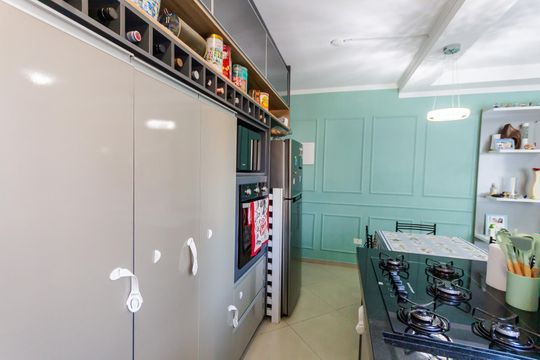 Cozinha de apartamento à venda com 3 quartos, 100m² em Jardim Santo Alberto, Santo André