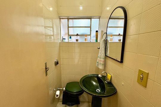 Banheiro de casa à venda com 3 quartos, 160m² em Vila Bela Ii, Jundiaí