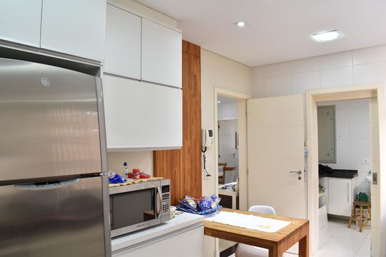 Cozinha de casa para alugar com 4 quartos, 420m² em Jardim Social, Curitiba