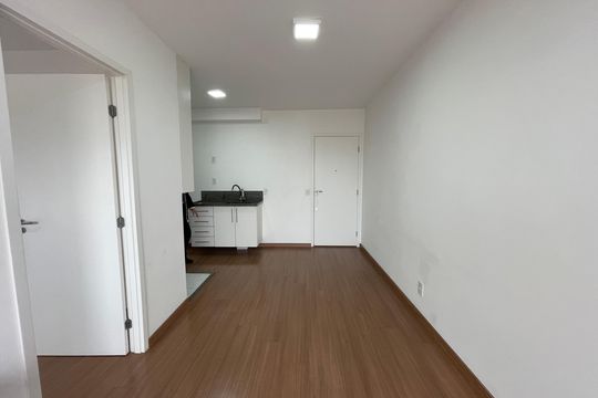 Sala de apartamento para alugar com 1 quarto, 31m² em Vila Sonia, São Paulo