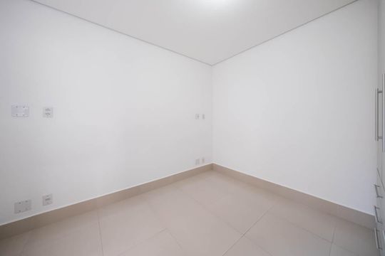 Quarto de apartamento à venda com 1 quarto, 30m² em Penha de França, São Paulo