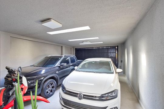 Casa à venda com 3 quartos, 160m² em Santo Amaro, São Paulo