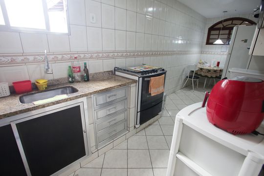 Cozinha de casa à venda com 3 quartos, 125m² em Taquara, Rio de Janeiro